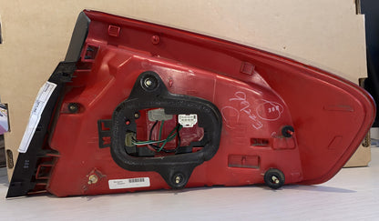 4057 Nissan Skyline V35 REAR LEFT HAND Tail Light INFINITI G35 SEDAN 05 06