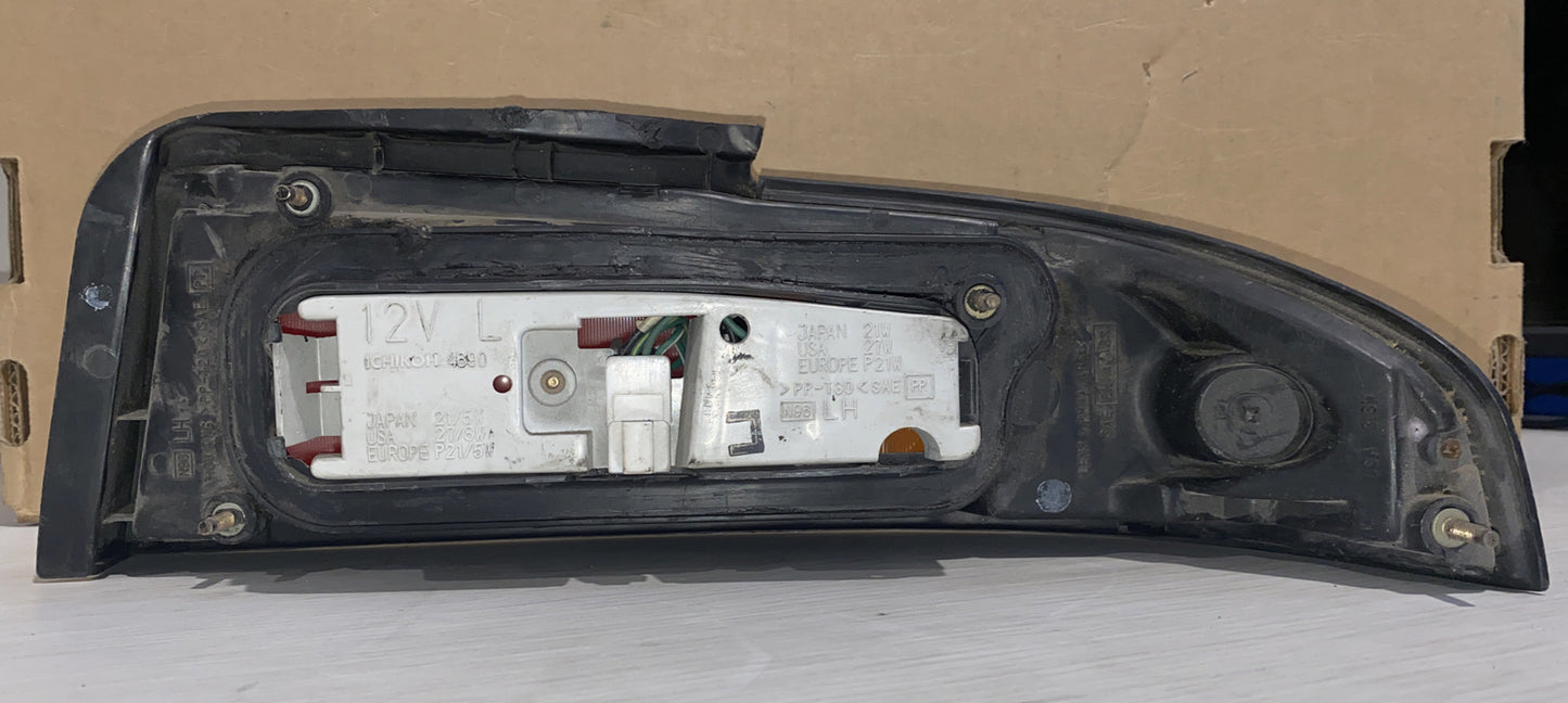 4050 Nissan 200sx / S14 REAR LEFT HAND Hatchback OEM Tail light