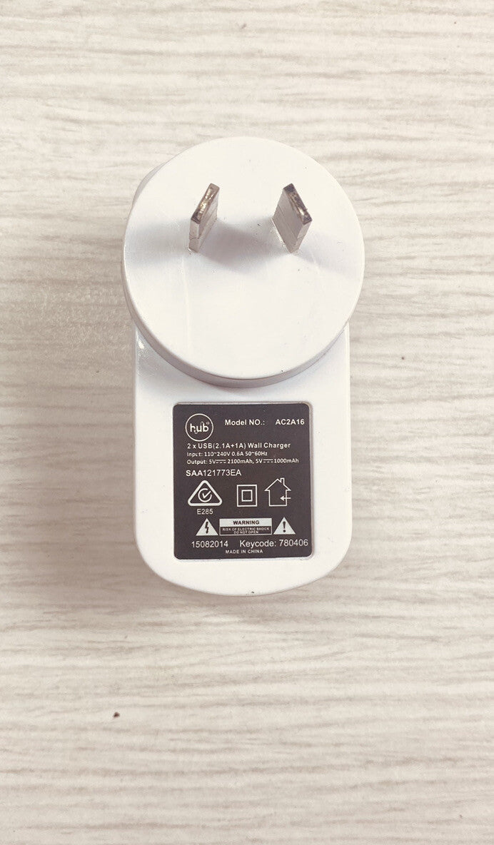 Hub AC2A16 USB Power Supply 1.0A / 2.1A 240v AU Plug In Good Condition 3118