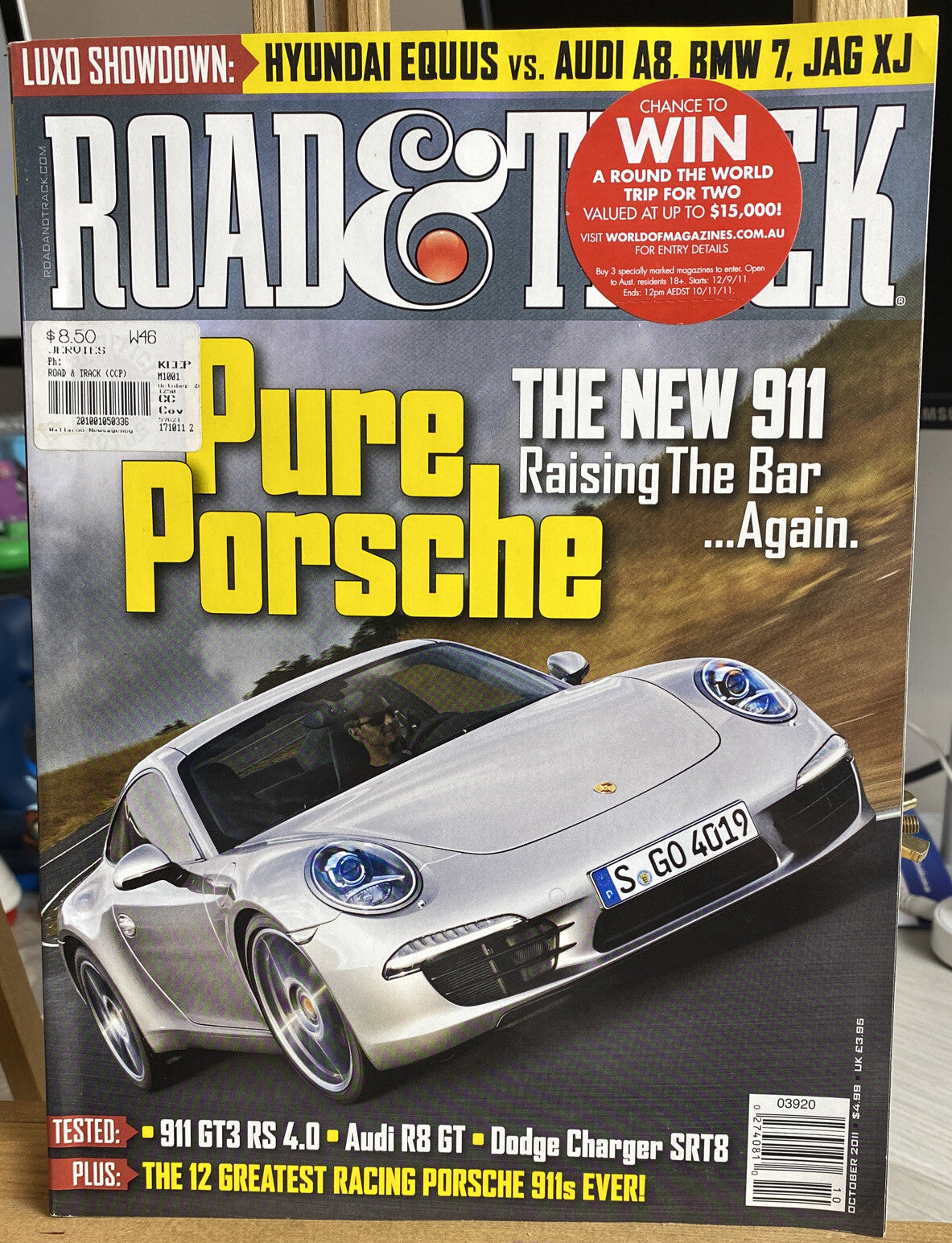 Road And Track October 2011 Magazine In Good Condition