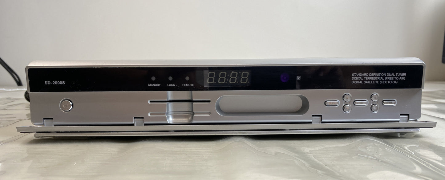 Selectv Digital Tuner SD-2000S NO remote tested working In VGC 3469