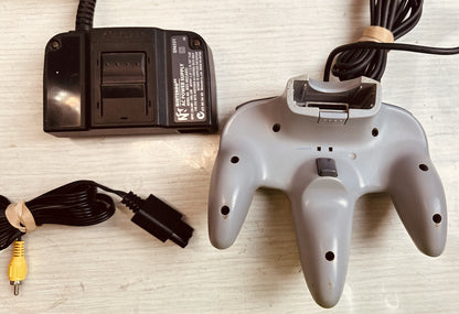 Nintendo 64 / N64 Console Model NUS-001 with ACC In Good Condition 3358