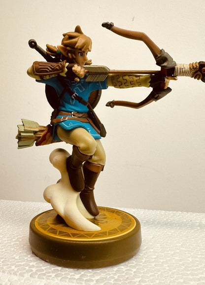 Nintendo Archer Link The Legend of Zelda Breath of the Wild Amiibo 217000AKAKG1
