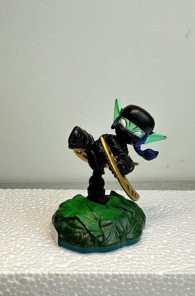 DARK NINJA STEALTH ELF - SKYLANDERS SWAP FORCE | MODEL NO 84749888