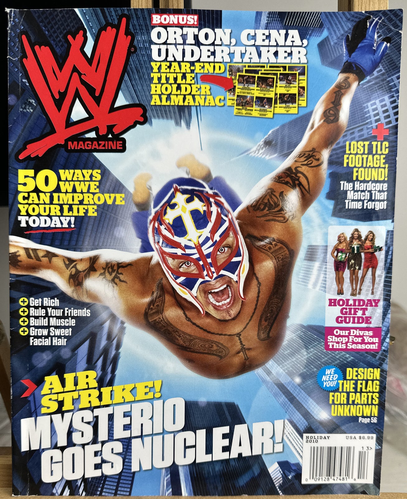 WWE Holiday 2010 Magazine In Good Condition