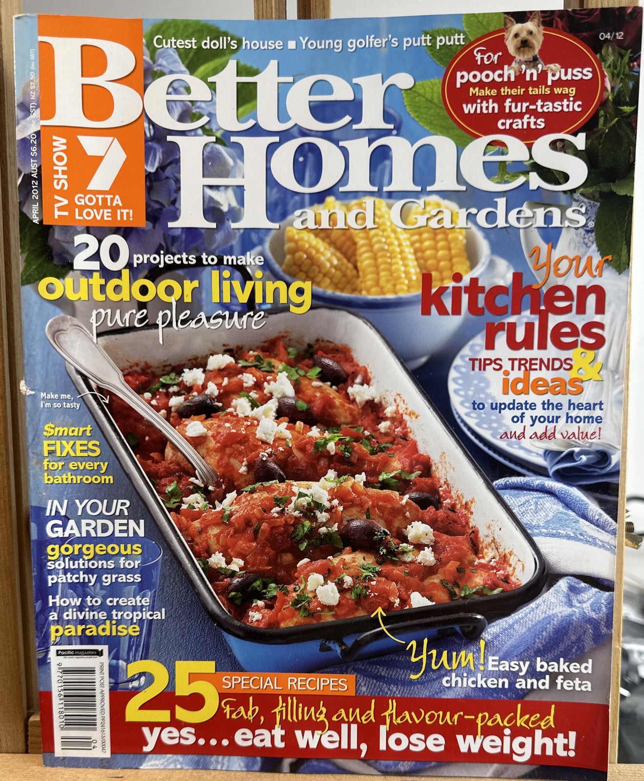 Better Homes and Gardens April 2012 Magazine In Ok Condition