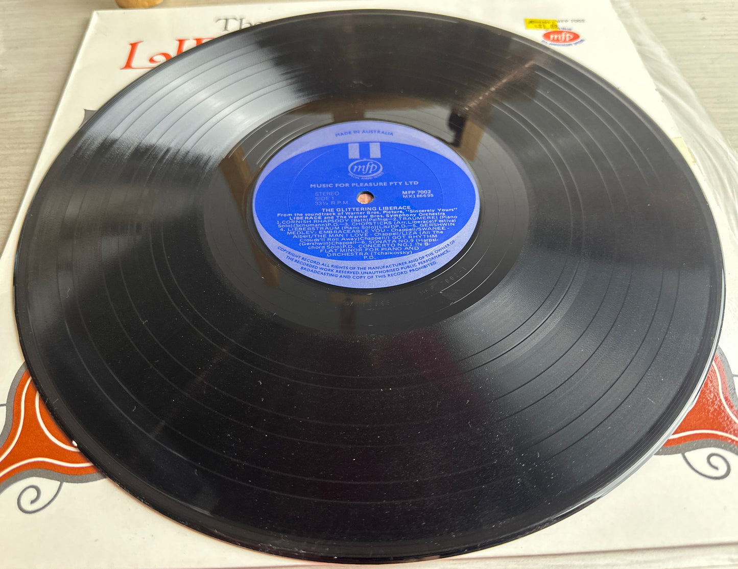 Liberace, The Glittering Liberace, 1969, LP Record In Very Good Condition 4488