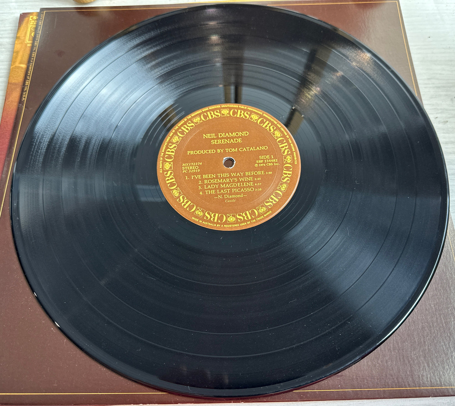 NEIL DIAMOND SERENDE UK VINYL LP ON CBS RECORDS 1970S In Good Condition 4535