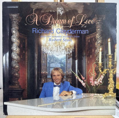 RICHARD CLAYDERMAN A DREAM OF LOVE VINYL LP - Vinyl Record - In VGC 4537