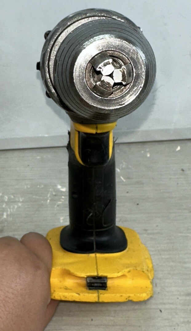 Dewalt Hammer Drill Driver 18V Model DC927-XE In Good Condition Skin Only 4940