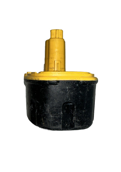 Dewalt 18V Nickel-Cadmium (NiCd) Battery DC9096 PARTS ONLY 4935