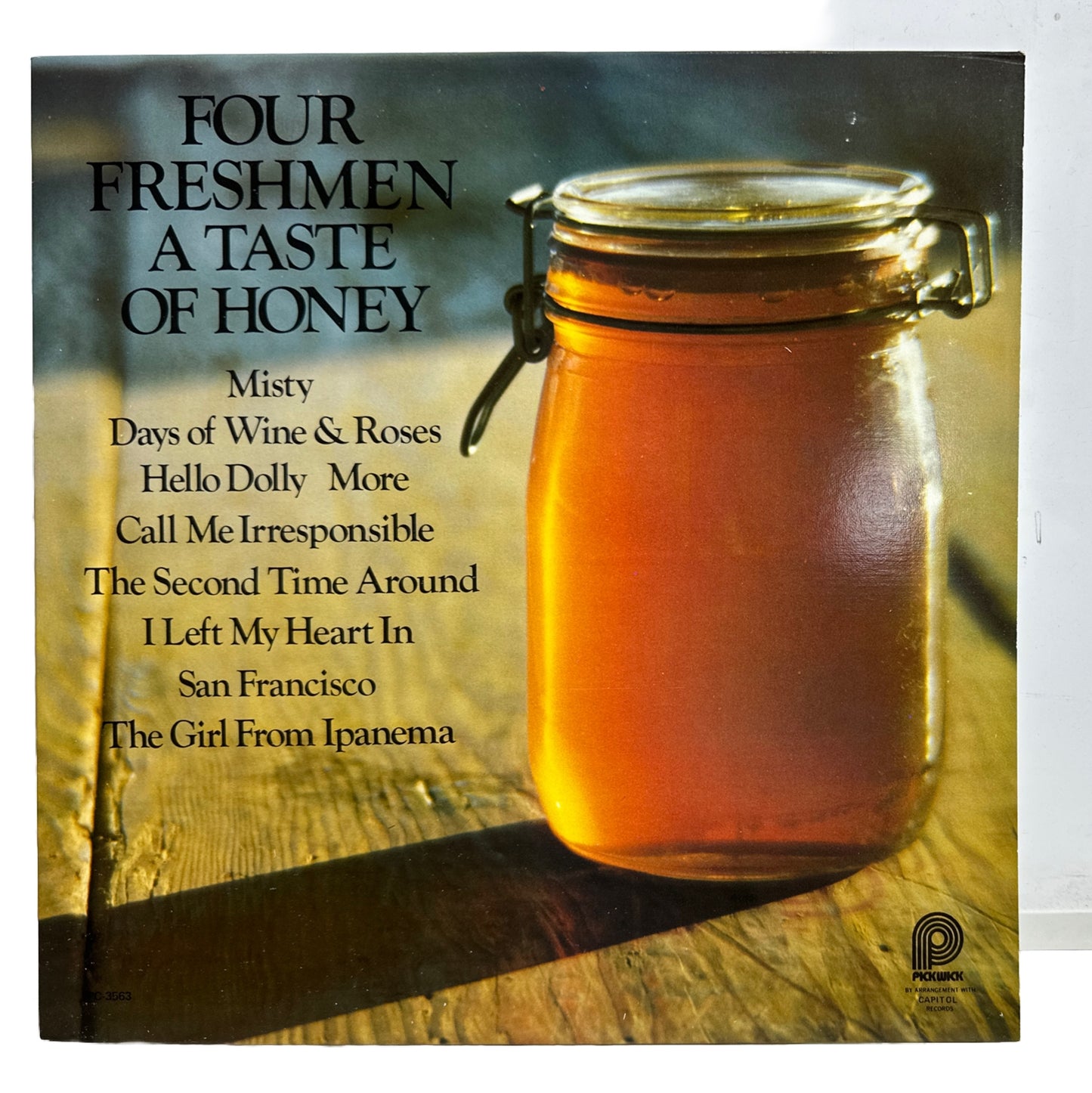 FOUR FRESHMEN - A Taste of Honey 1977 PICKWICK - 12" Vinyl Record 3927