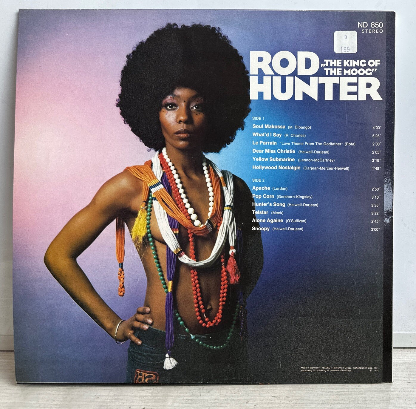 Rod Hunter - Soul Makossa - The King Of The Moog  - 12" Vinyl Record 3928