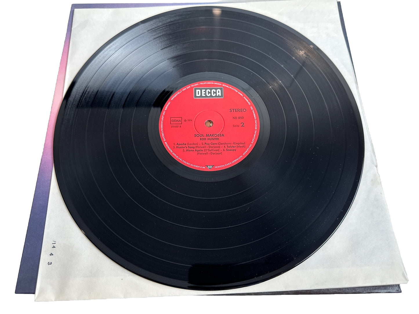 Rod Hunter - Soul Makossa - The King Of The Moog  - 12" Vinyl Record 3928