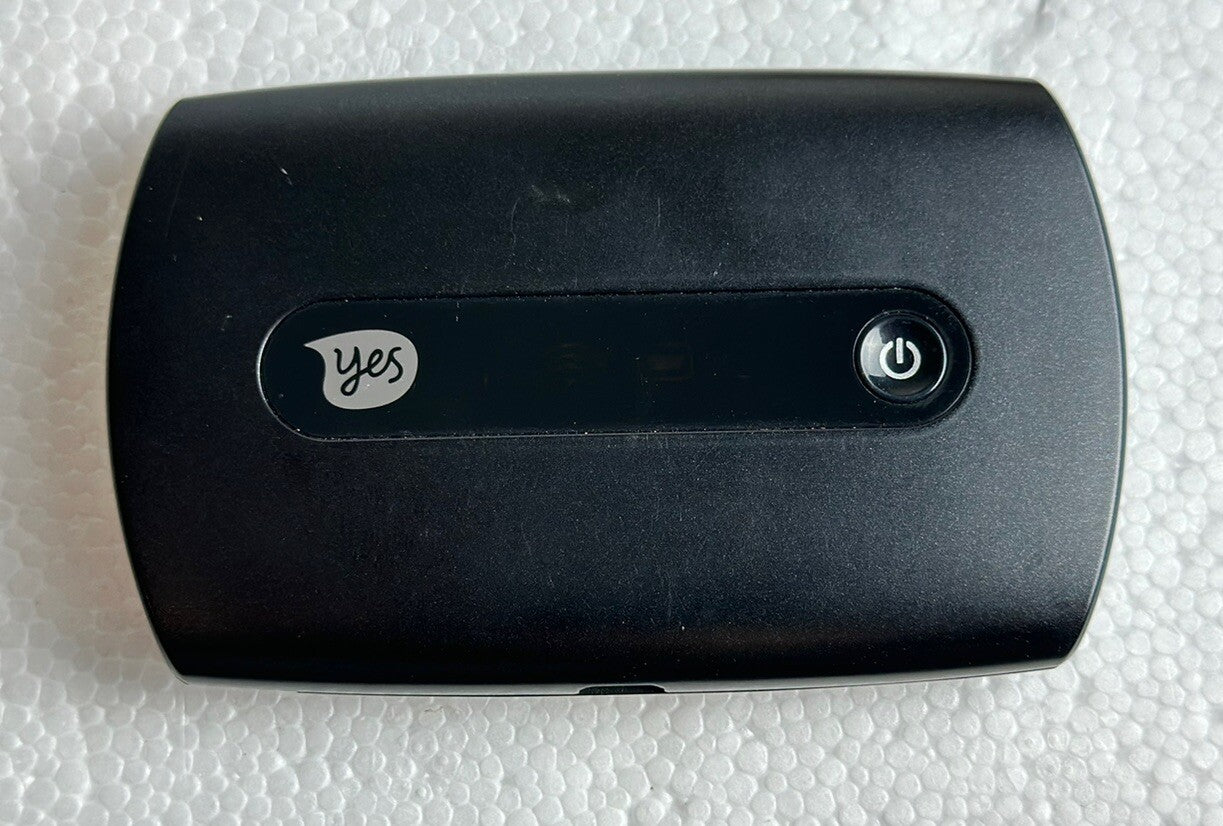 Optus Huawei 3G Mobile WiFi In Good Condition - 5297 / 5303