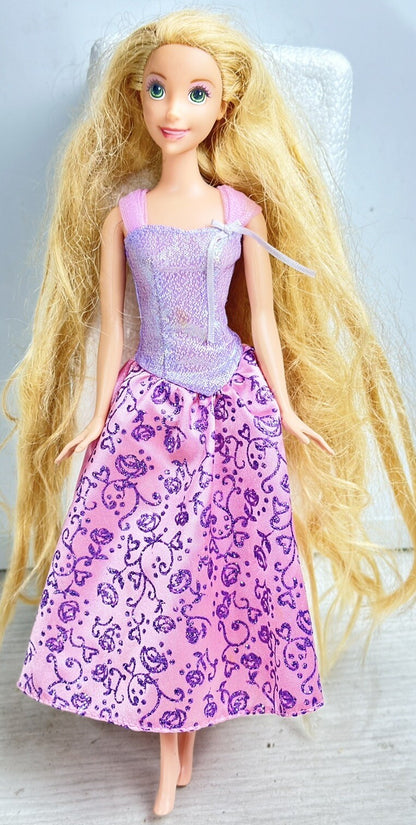Barbie Doll Mattel 2006 With Dress In Good Condition 5109