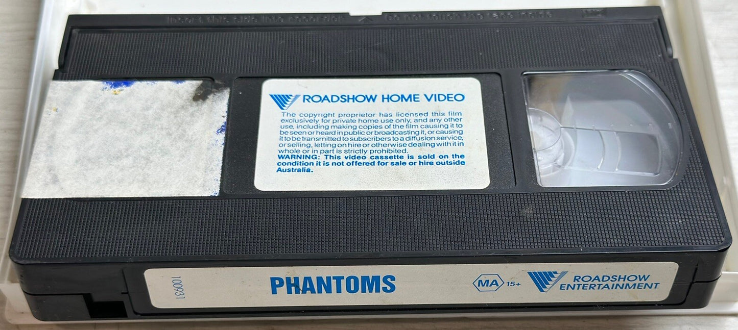 Phantoms - Ex-Rental VHS - In OK Condition - 4941