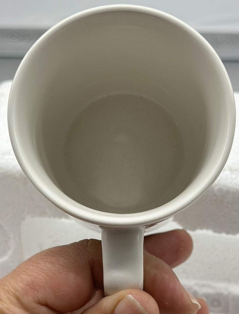 1977 Cobalt White MUG To Commemorate the Silver Jubilee' Queen Coronation 5479