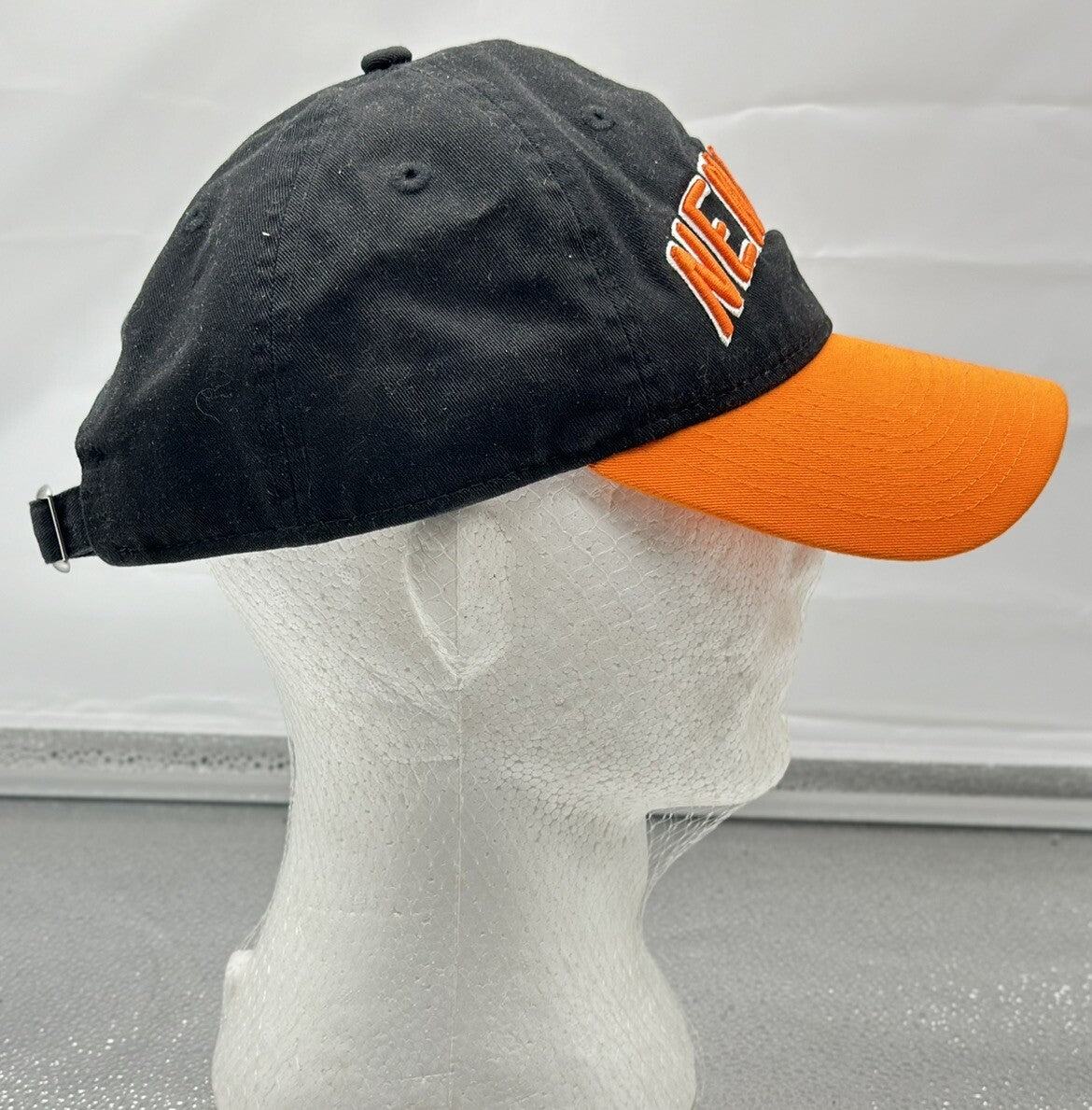 NBA New York Basketball - Cap / Hat / Baseball Cap/ Snapback In Good Cond 5513