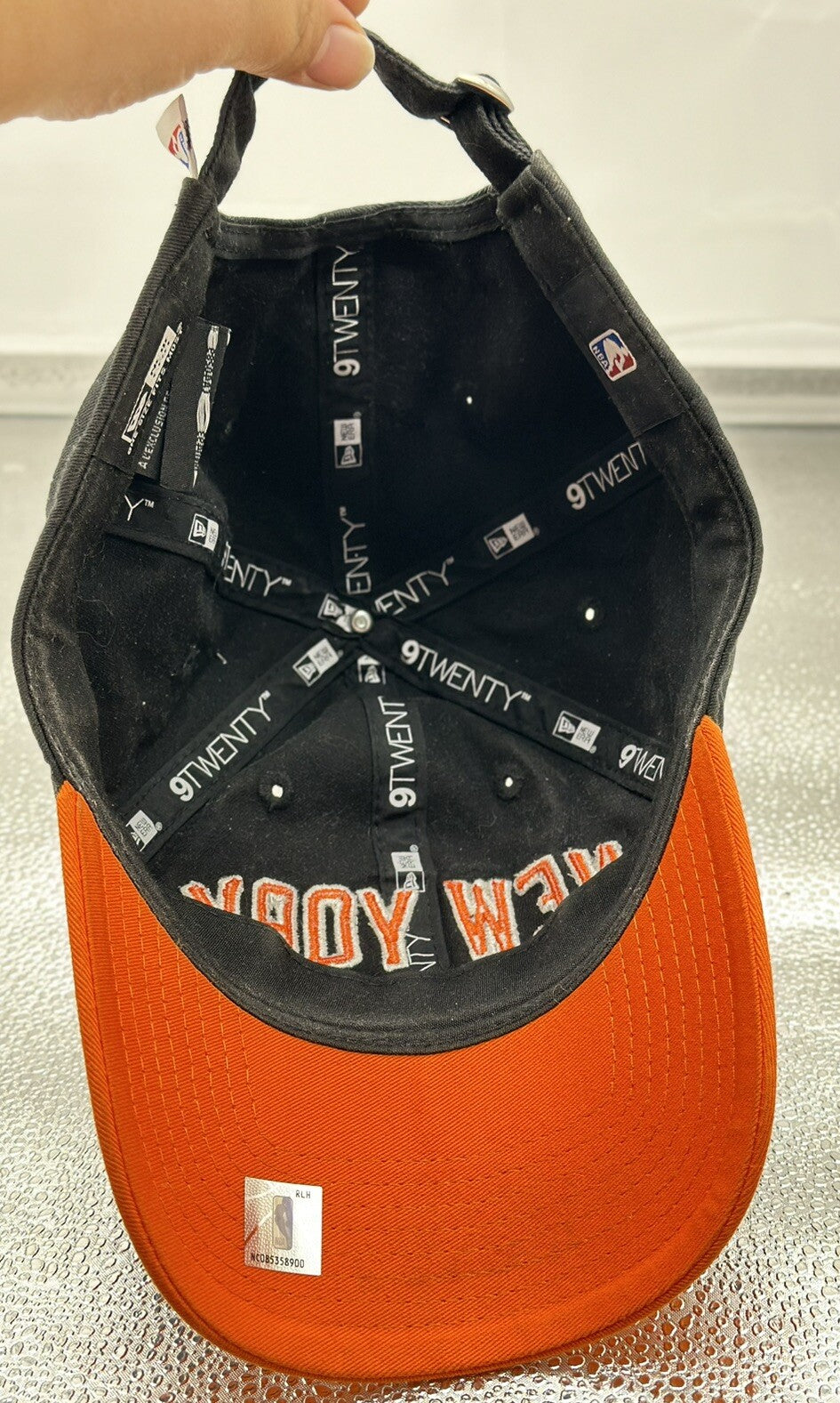 NBA New York Basketball - Cap / Hat / Baseball Cap/ Snapback In Good Cond 5513
