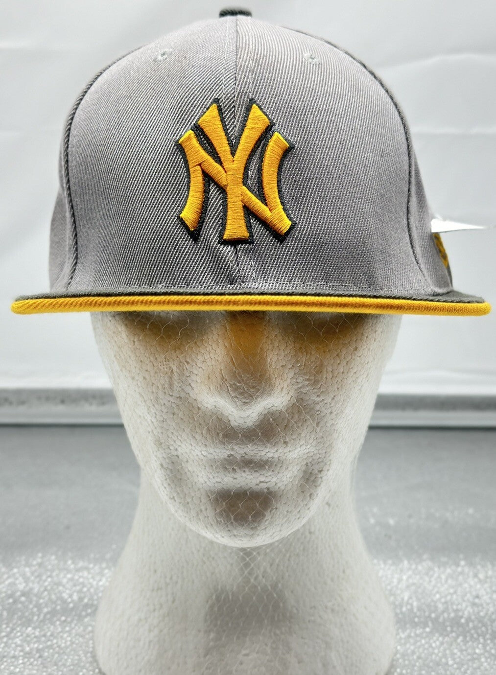 New York Baseball Grey Size 57cm Cap/Hat /Baseball Cap/Snapback In Good Con 3562