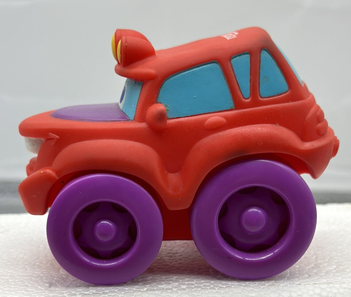 Hasbro Tonka Red Car truck 2004 Model 71281  In Good Condition 4799