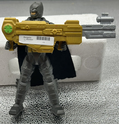 Batman Action Figure DC Comics Mattel 2015 7" #DKN77 In Ok Condition 4783
