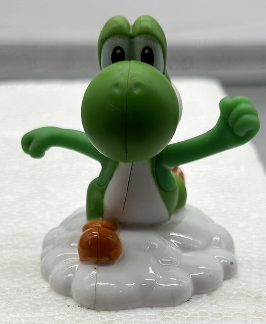 Super Mario Bros. Yoshi Toy Figure, McDonalds 2018 Happy Meal x Nintendo 4776