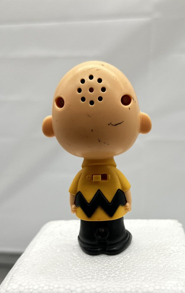 Snoopy Peanuts Mcdonalds Happy Meal Toy 2015 In Good Condition