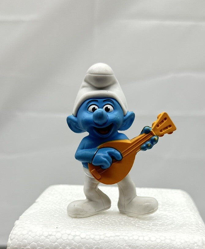 McDonald's Smurf Meal Toy features in good condition 4763