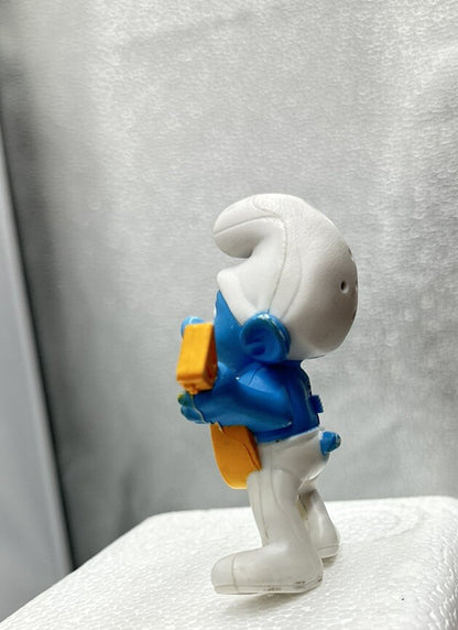 McDonald's Smurf Meal Toy features in good condition 4763