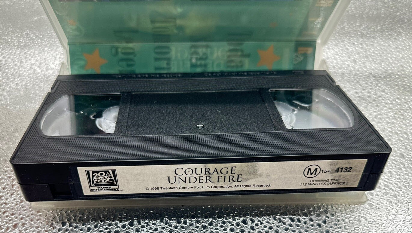 Courage Under Fire VHS / VCR In Good Condition - 4917