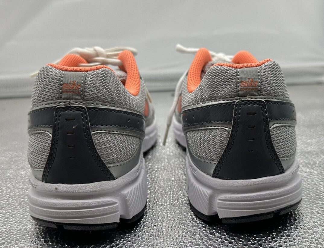 Nike Dart 8 Shoes US 9 UK 6.5 In Near New Condition 5768