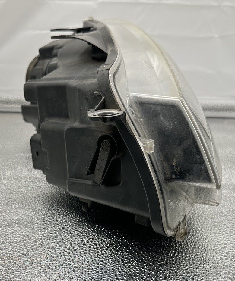 VOLKSWAGEN VW GOLF MK6 2010-2014 HATCHBACK HEADLIGHT RIGHT PASSENGER SIDE 5817