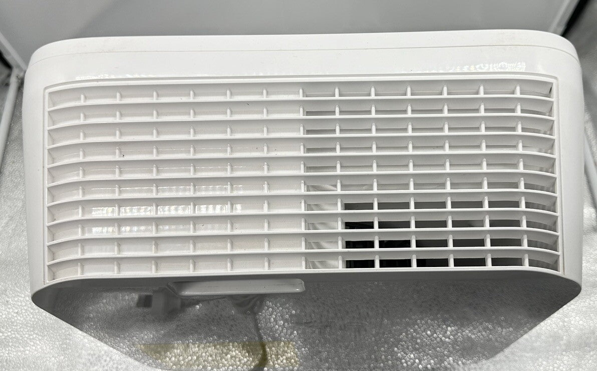 Beurer Triple Filter Indoor Automatic Ultraviolet Home Air/Dust Purifier LR310