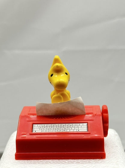 Snoopy Mcdonalds Happy Meal Toy 2000 In Good Condition 5804