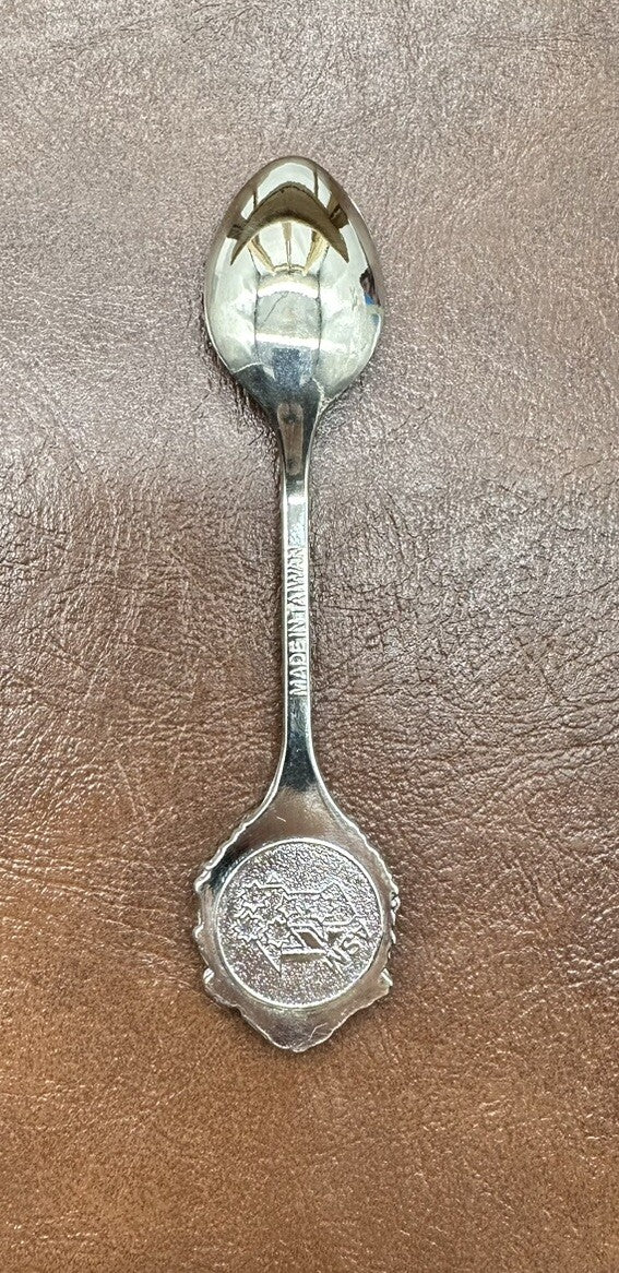 Souvenir Spoon Adelaide Crows, silver plated, Collectors In OK Condition
