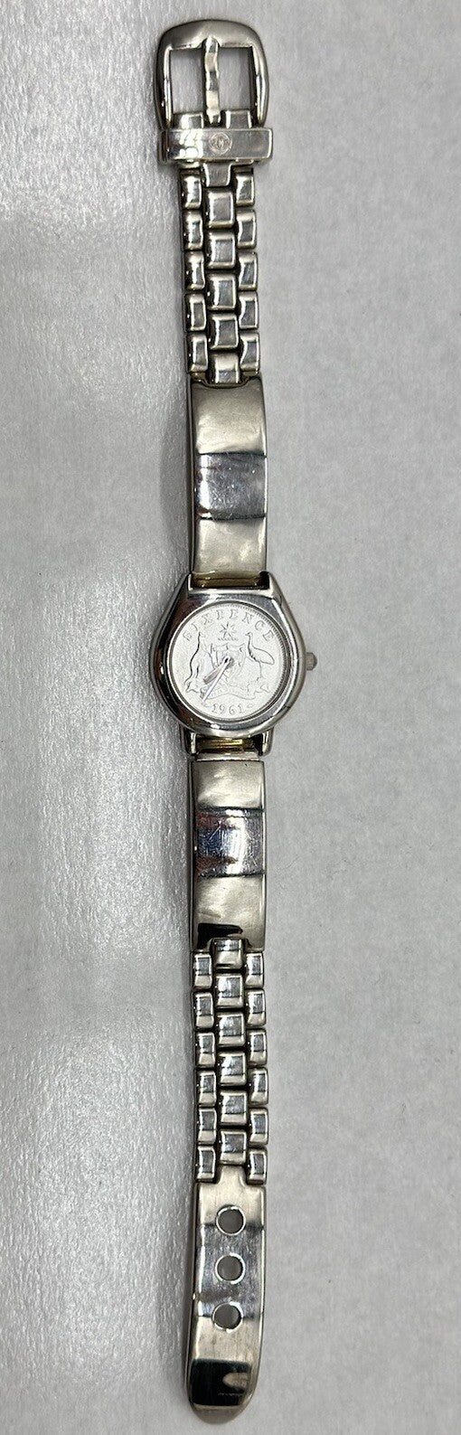 Women’s Guinee Sixpence Coin Watch 1961 in good condition; NEEDS A NEW BATTERY