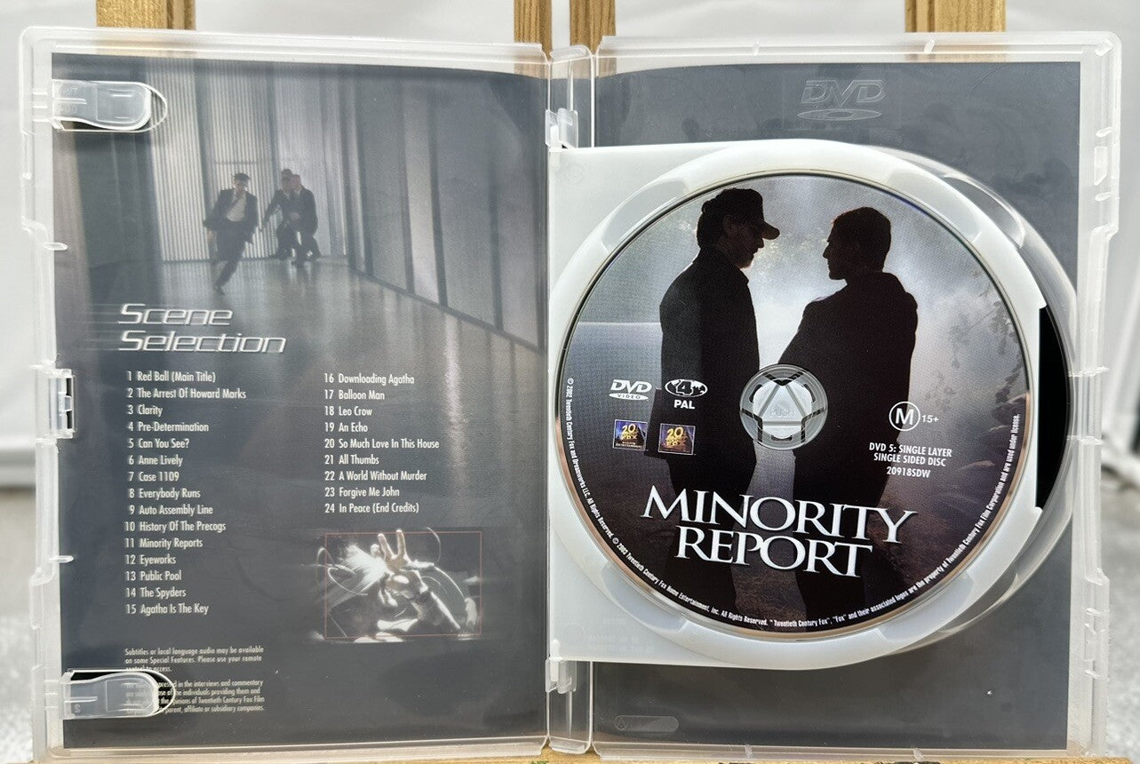 Minority Report Special Edition 2 Disc Starring Tom Cruise DVD In Good Condition