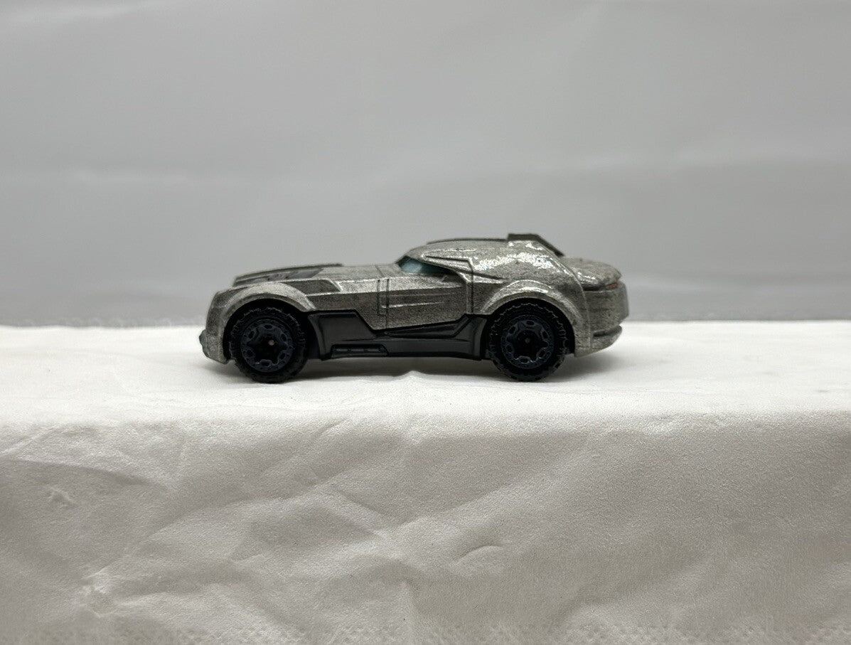 Hot Wheels DC Comics Batman Batmobile Car 1/64 Scale - 4792