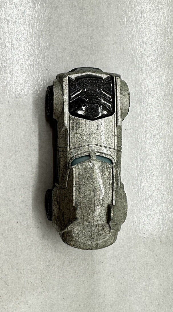 Hot Wheels DC Comics Batman Batmobile Car 1/64 Scale - 4792