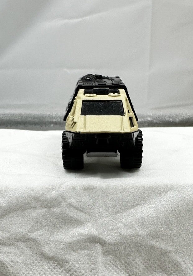 Matchbox 2009 Armored Response Vehicle Tan Dino Adventure - 4848