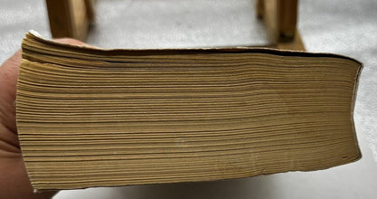 The Craziest Book Of Jokes With Glen Singleton In OK Condition