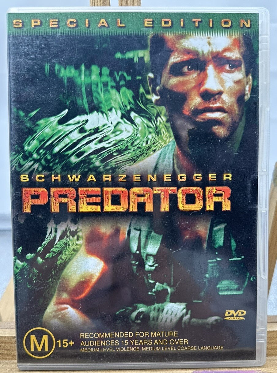 Predator Special Edition 2 Disc Starring Arnold Schwarzenegger DVD In GC