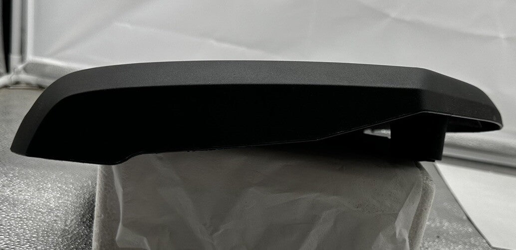 Volkswagen VW EOS Passat Jetta Tiguan Golf GTI Engine Cover 06J103925P 2.0 TSI