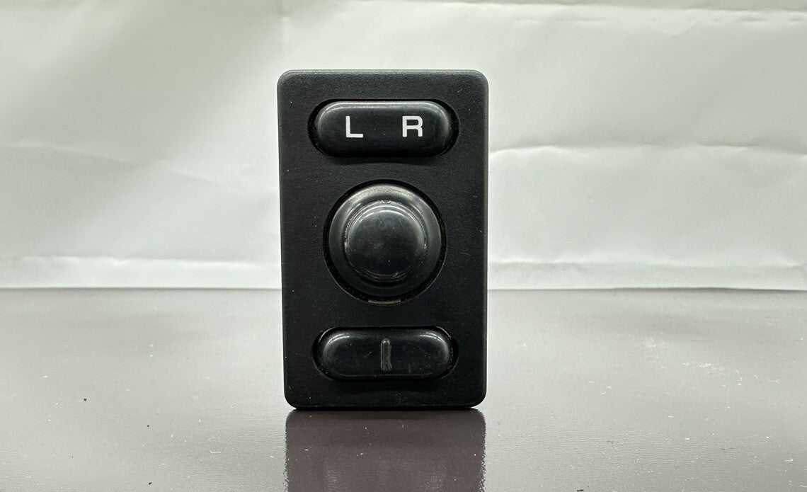 Nissan Skyline R33 Electric Mirror Control Switch 5942/5940/5941