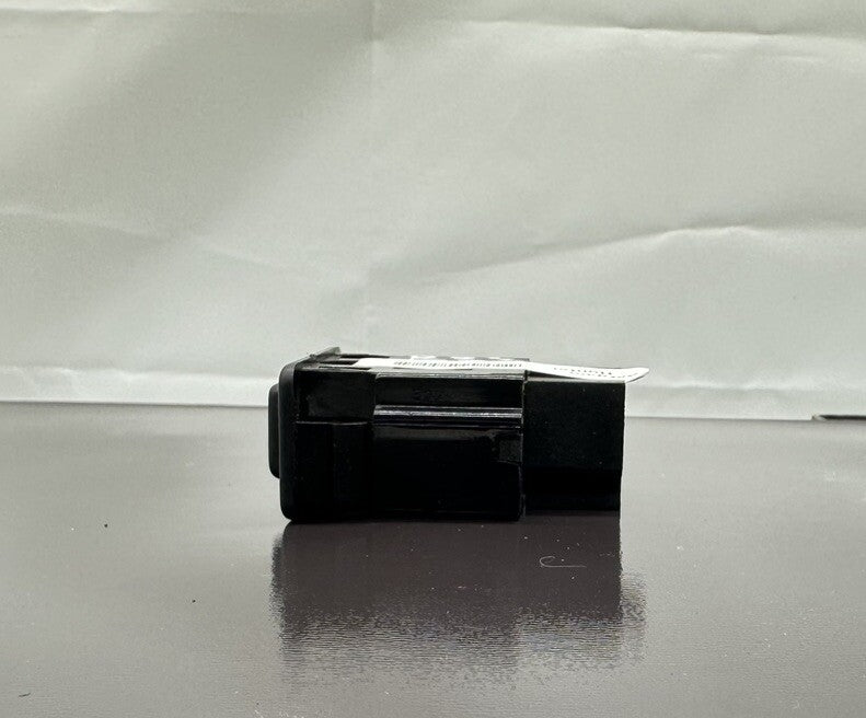 Aerial switch suit 93 94 95 96 R33 Nissan Skyline gts 5935