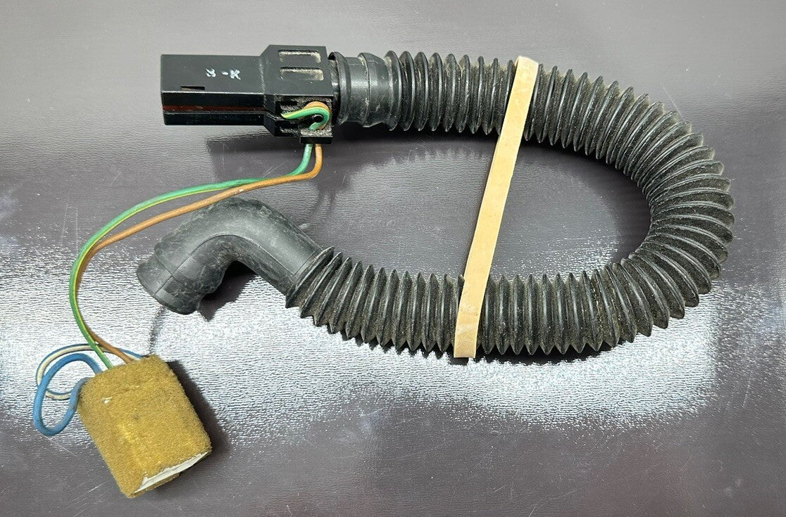 Nissan 8-K Sensor with Tube 5879