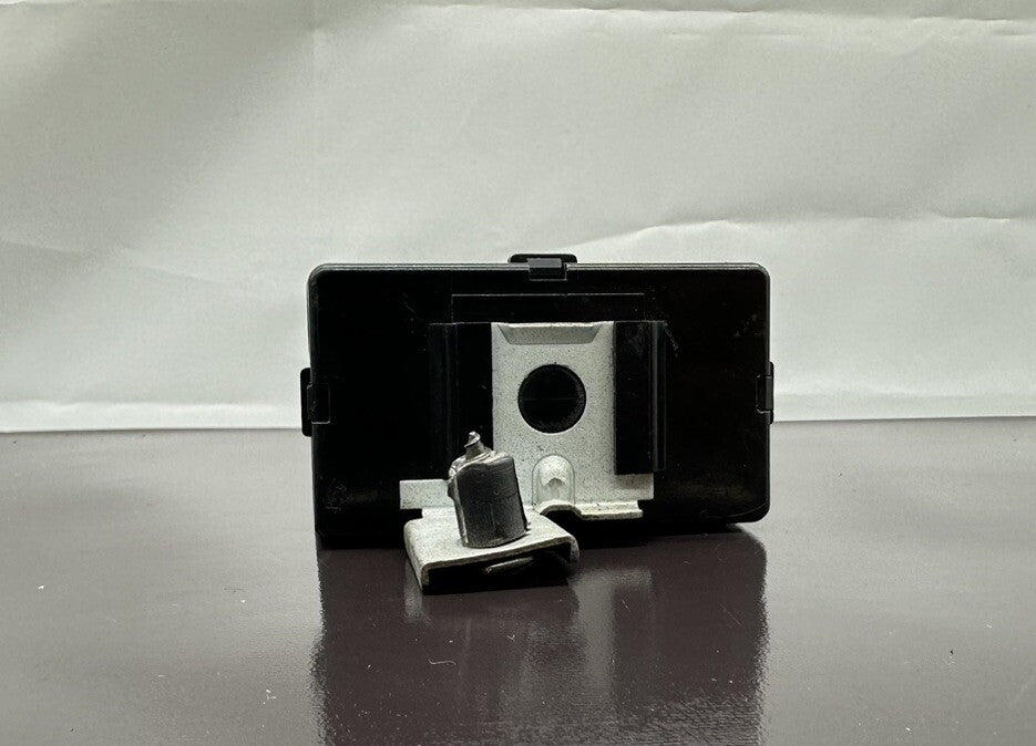 Nissan A31 Cefiro 88-94 Module LIZ (5891)