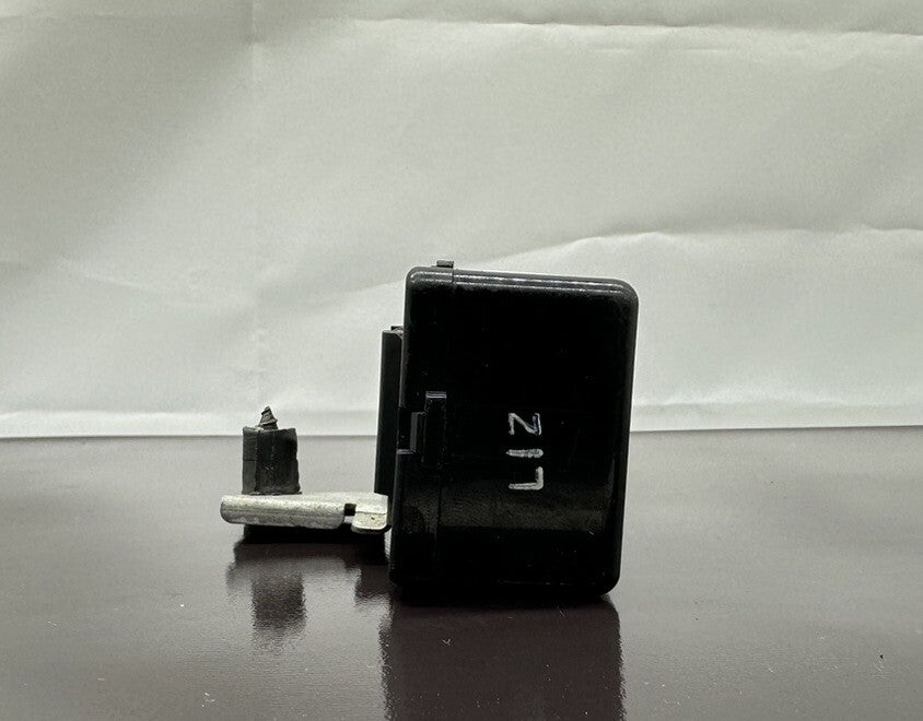 Nissan A31 Cefiro 88-94 Module LIZ (5891)